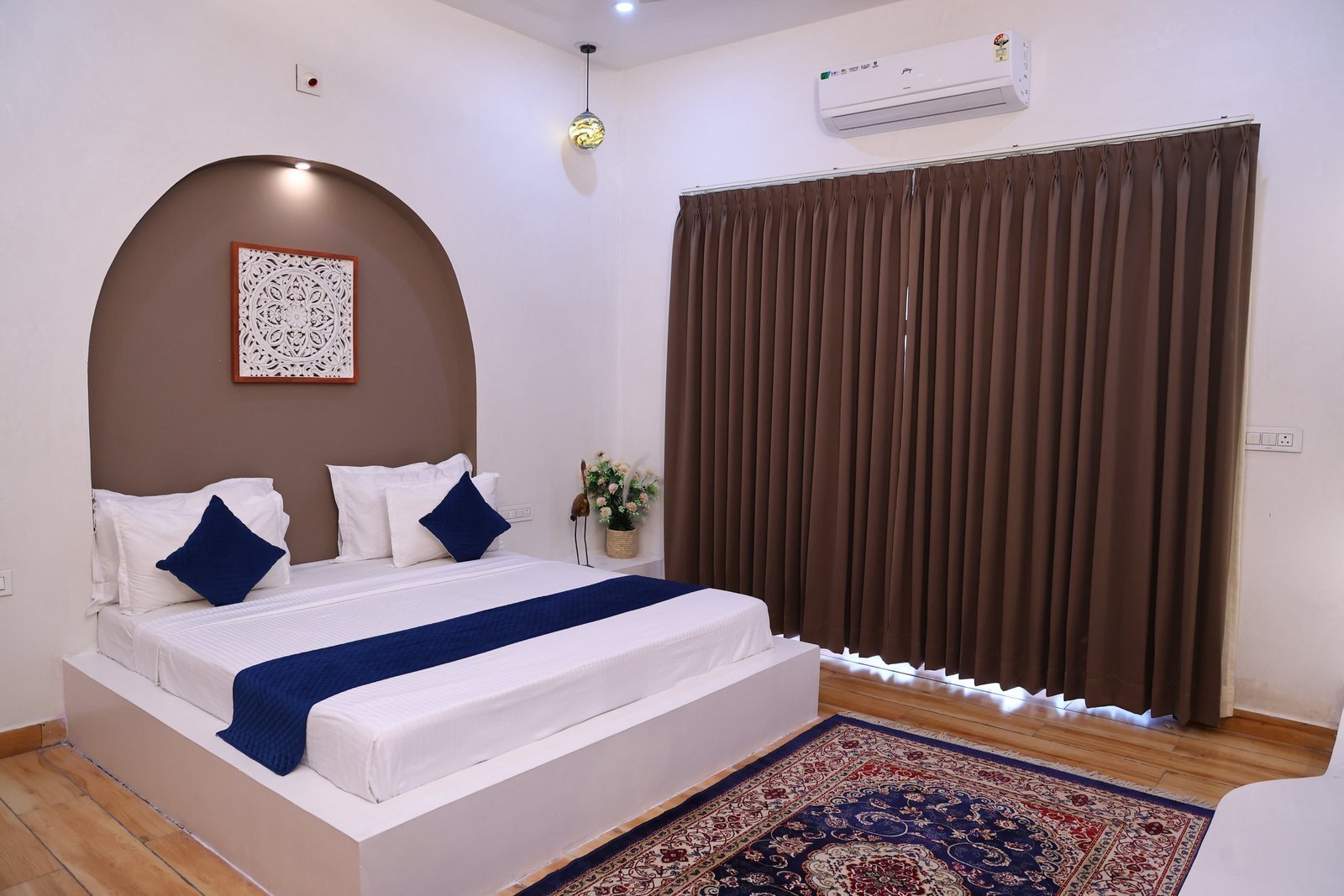Bedroom suite
